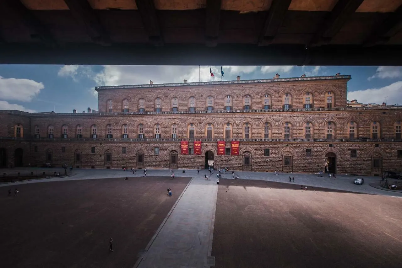 Great Location Just Infront Of Pitti Palace Florens Lägenhet