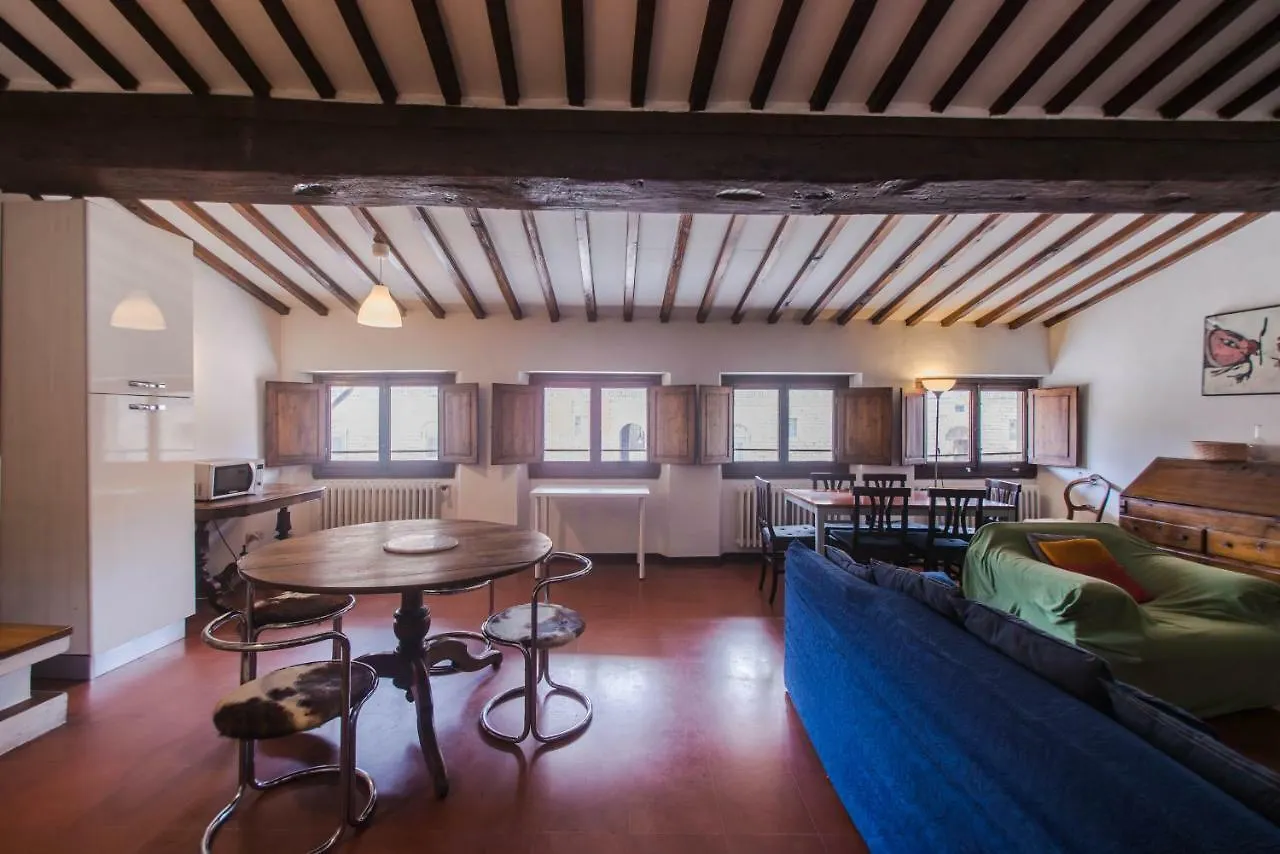 Great Location Just Infront Of Pitti Palace Florence Appartement