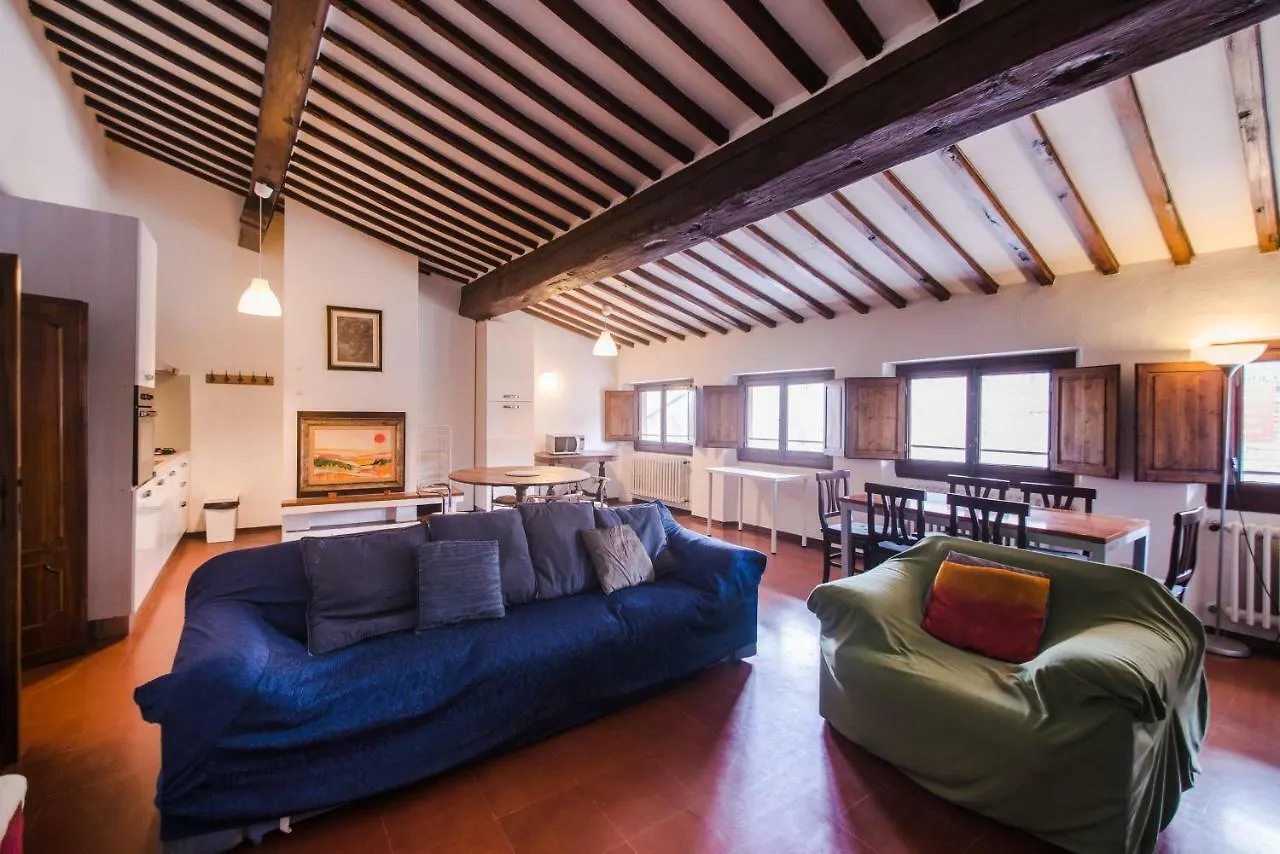 Great Location Just Infront Of Pitti Palace Florence 0*,